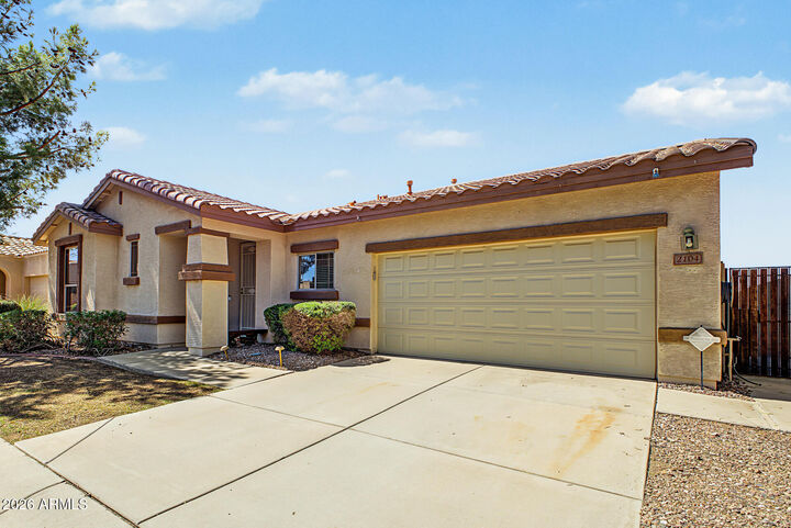 Property Photo:  2104 S Longwood --  AZ 85209 