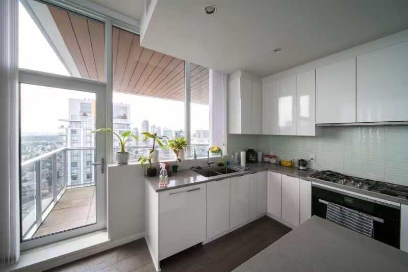Property Photo:  6638 Dunblane Avenue  BC V5H 0G8 