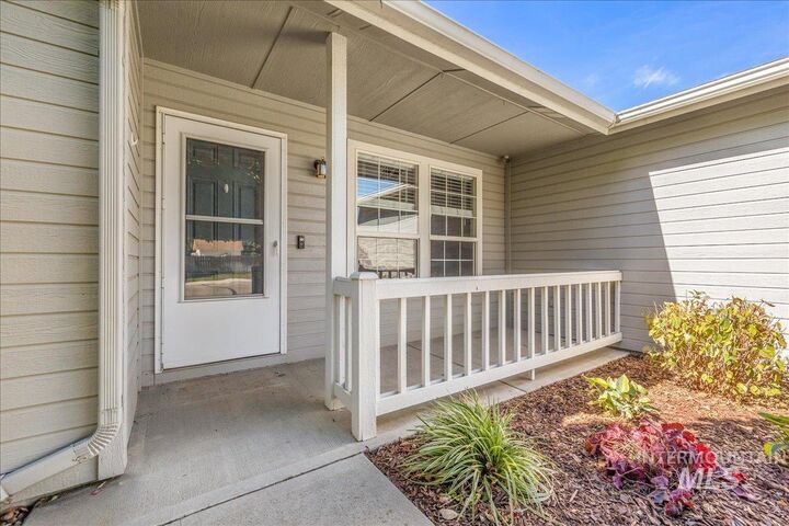 Property Photo: 929 Pelican Way ID 83642