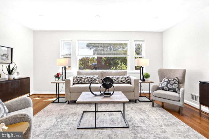 Property Photo:  5129 Chillum Place NE  DC 20011 
