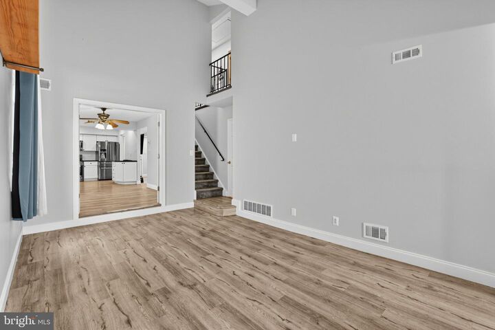 Property Photo: 823 Barlow Street PA 19116