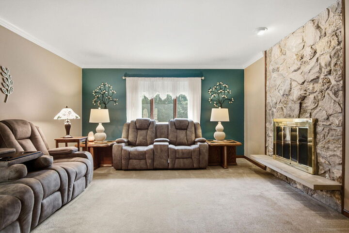 Property Photo: 10900 W Alexander Dr MO 65279