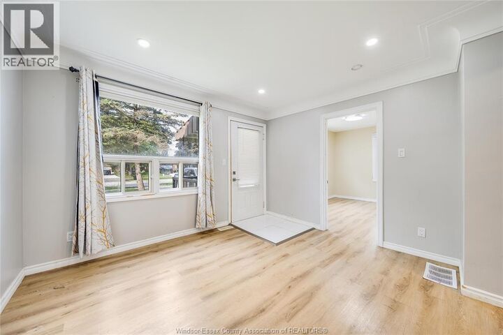 Property Photo:  526 Lesperance  ON N8N 1W4 