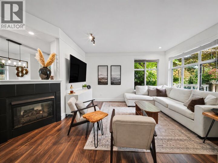 Property Photo: 2123 Clarke Street 4 BC V3H 1Y5