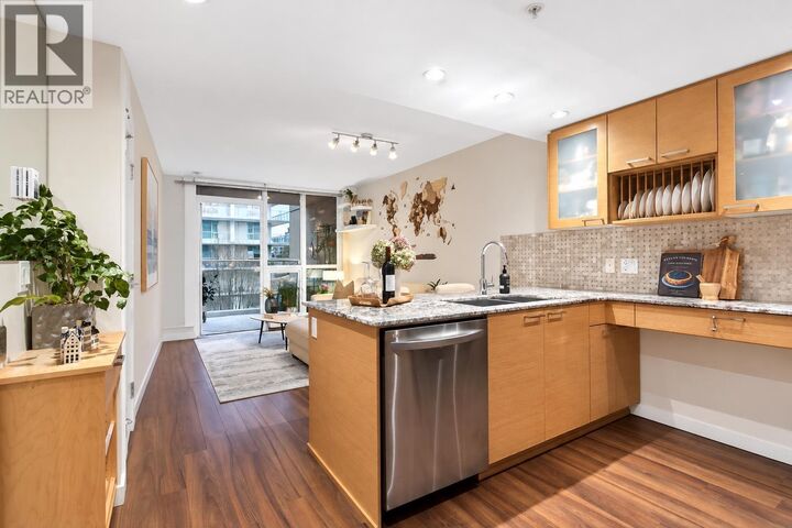 Property Photo:  135 East 17 Street 413  BC V7L 0C4 