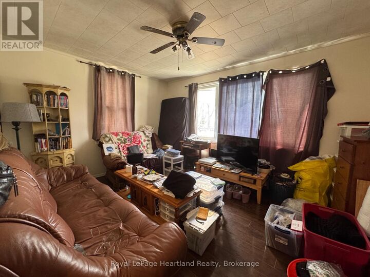 Property Photo:  635 Yonge Street  ON N0G 2P0 
