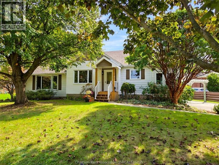 Property Photo:  12 Crerar Drive  ON N7L 2P7 