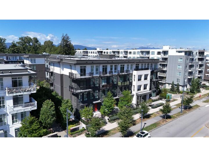 Property Photo:  13963 105 Boulevard 304  BC V3T 0M9 