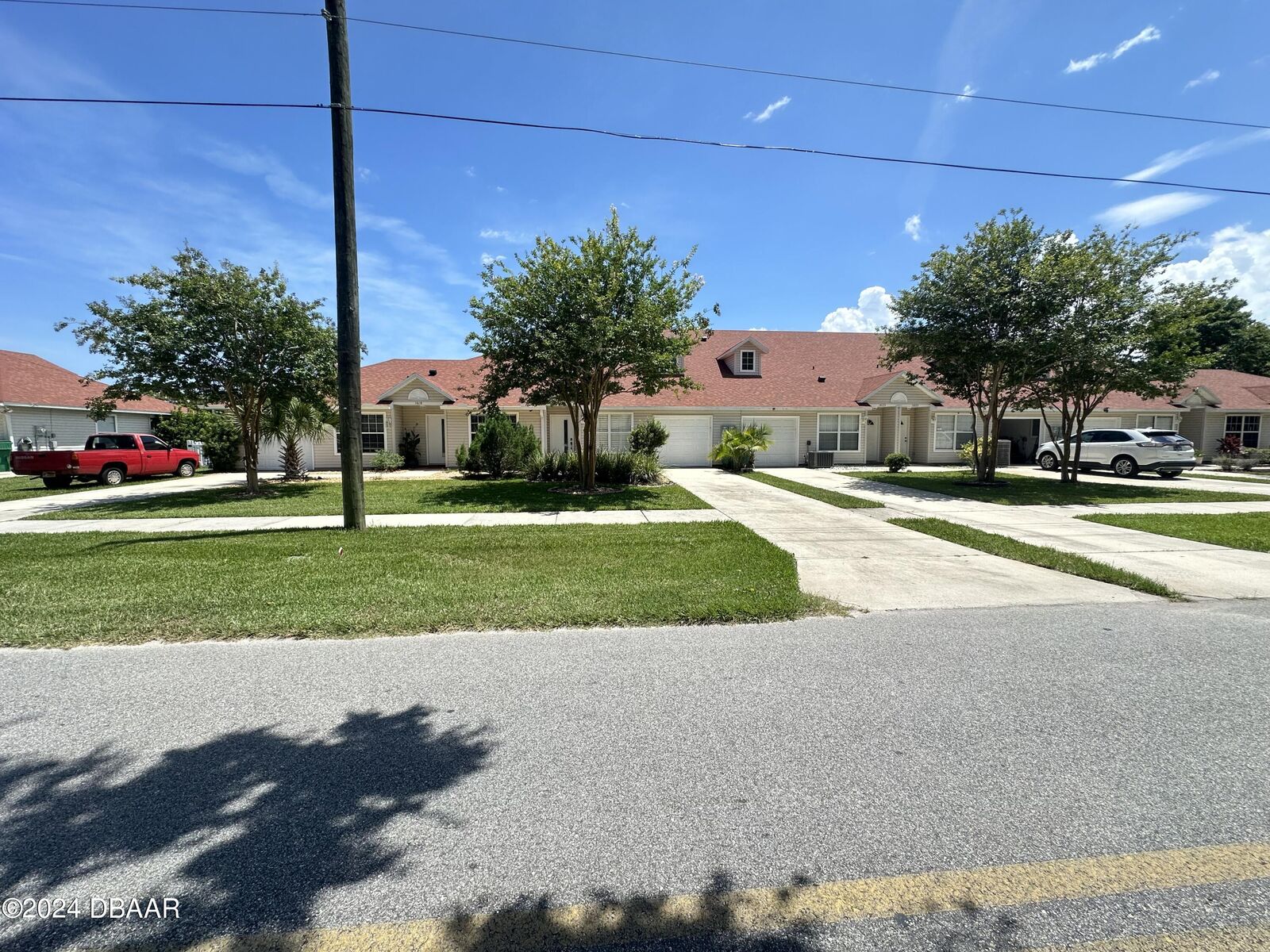 Property Photo: 1021 Alabama Avenue FL 32117