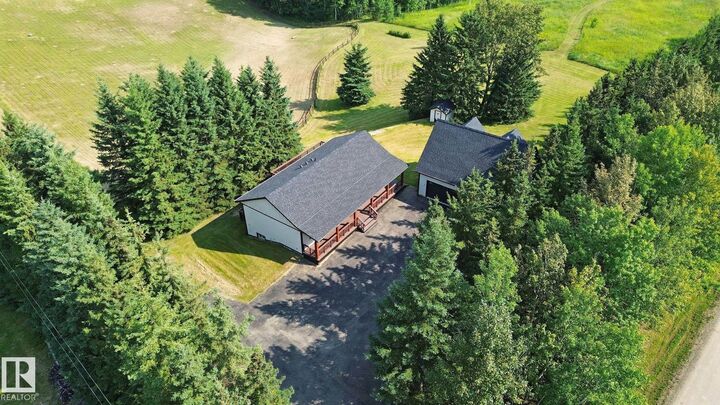 Property Photo:  53203 Rge Road 15  AB T7Y 0C3 