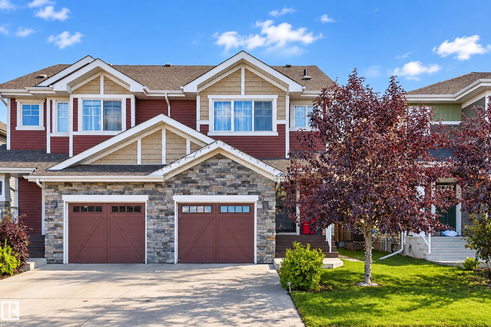 Property Photo:  505 Ebbers Way NW  AB T5Y 3T8 