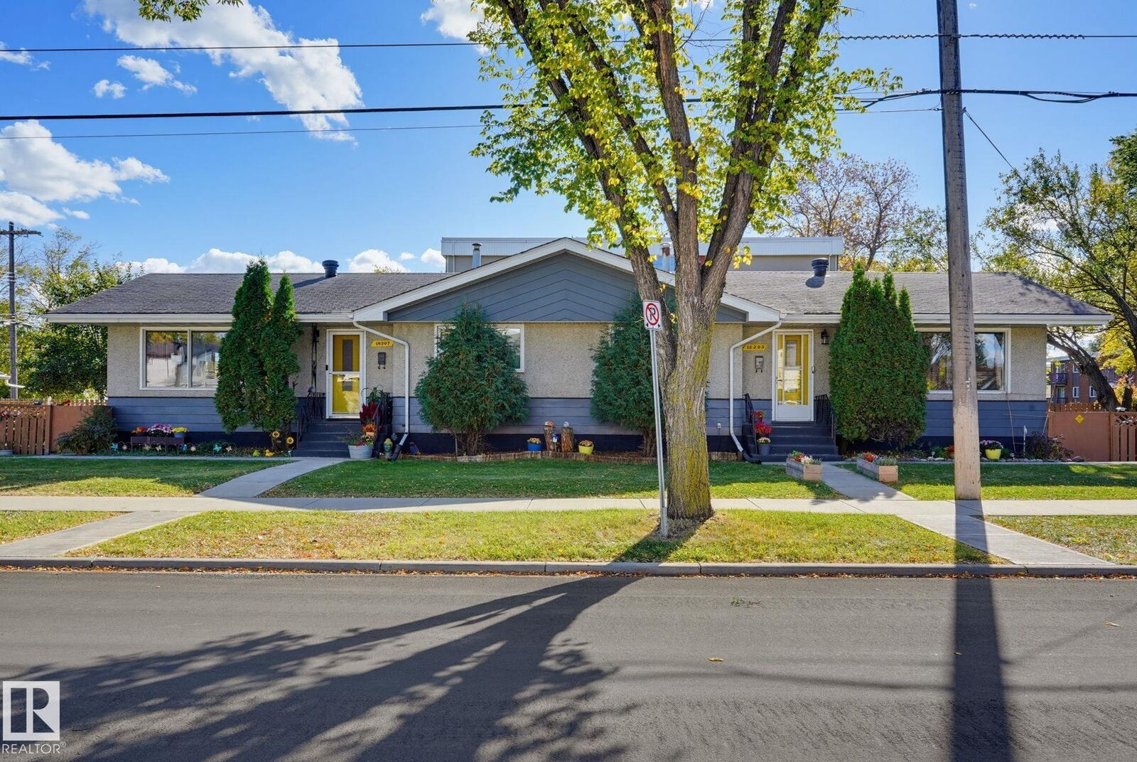 Property Photo:  10207 & 10209 120 Avenue NW  AB T5G 0S3 