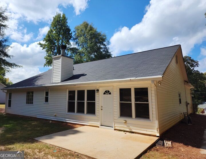 Property Photo:  45 Crooked Creek Court  GA 30016 
