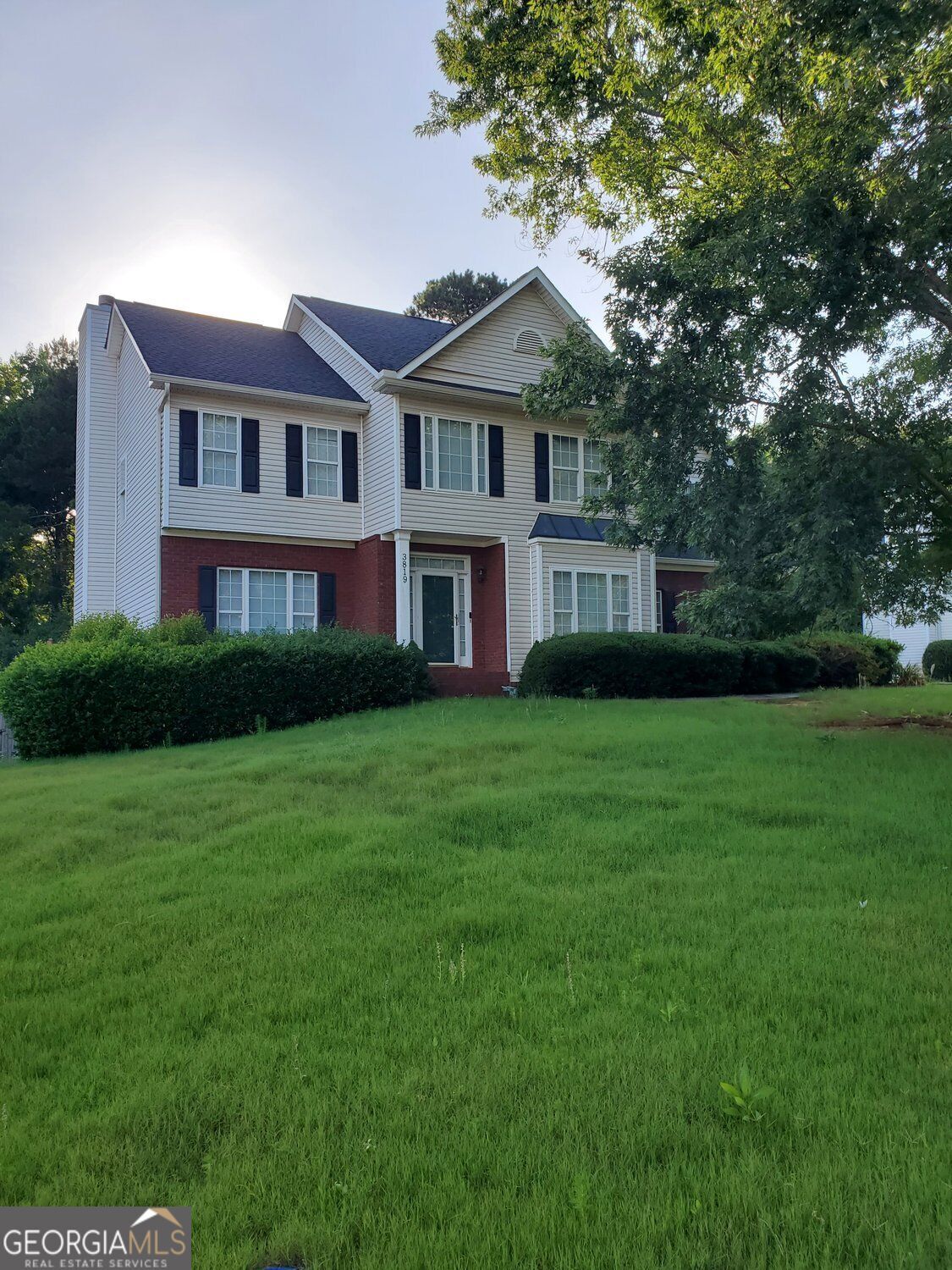 Property Photo:  3819 Martingale Drive SE  GA 30094 
