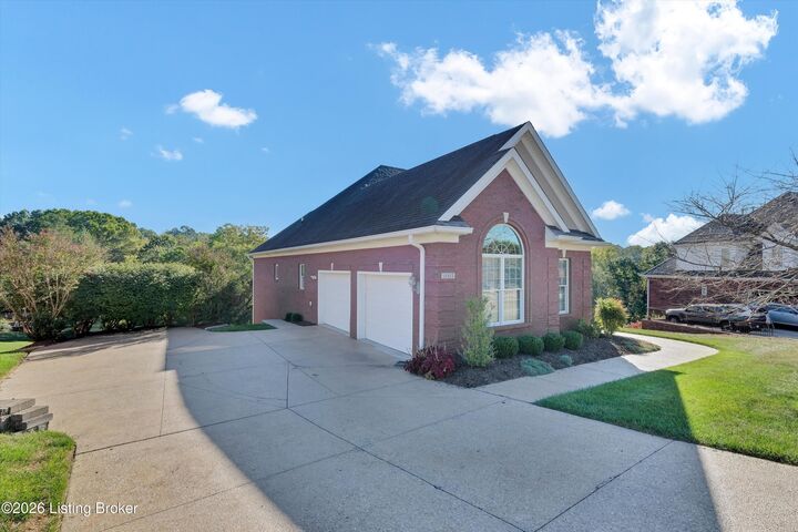 Property Photo:  12523 Valley Pine Dr  KY 40299 