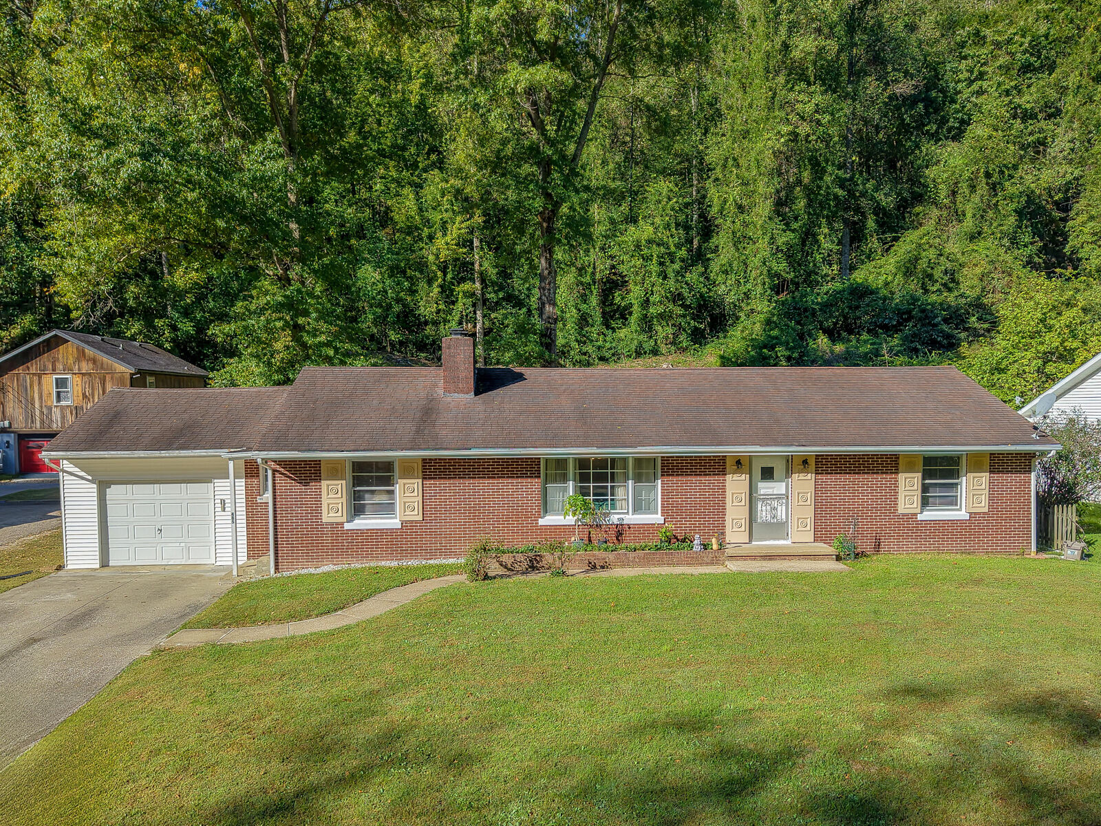 Property Photo: 485 N Wilson Avenue KY 40351