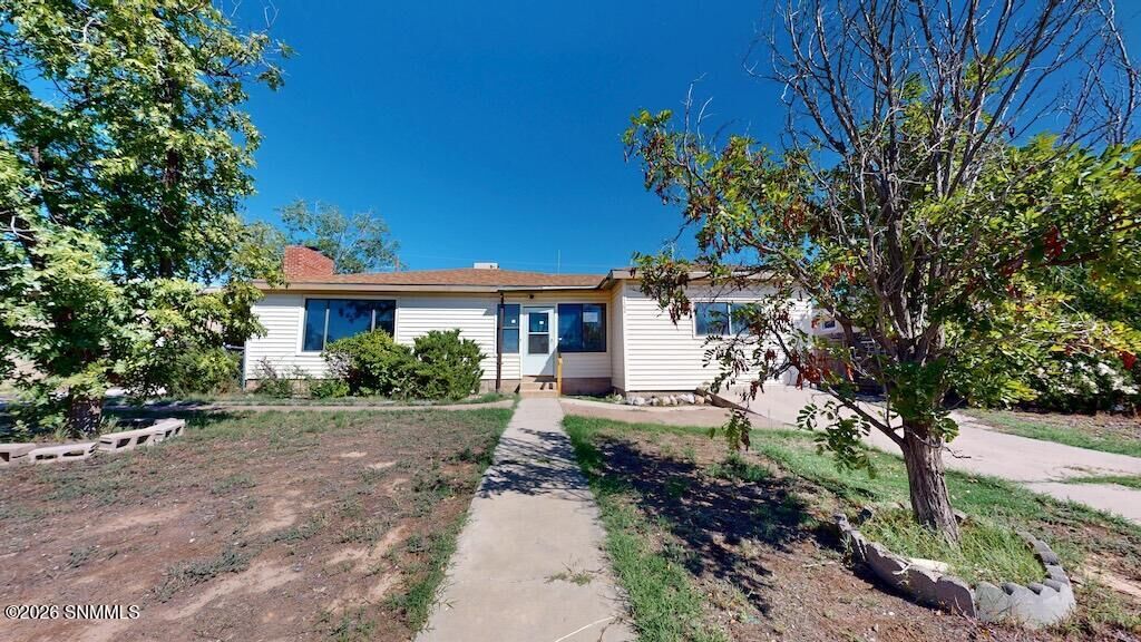 Property Photo:  1102 Cedar Avenue  NM 88310 