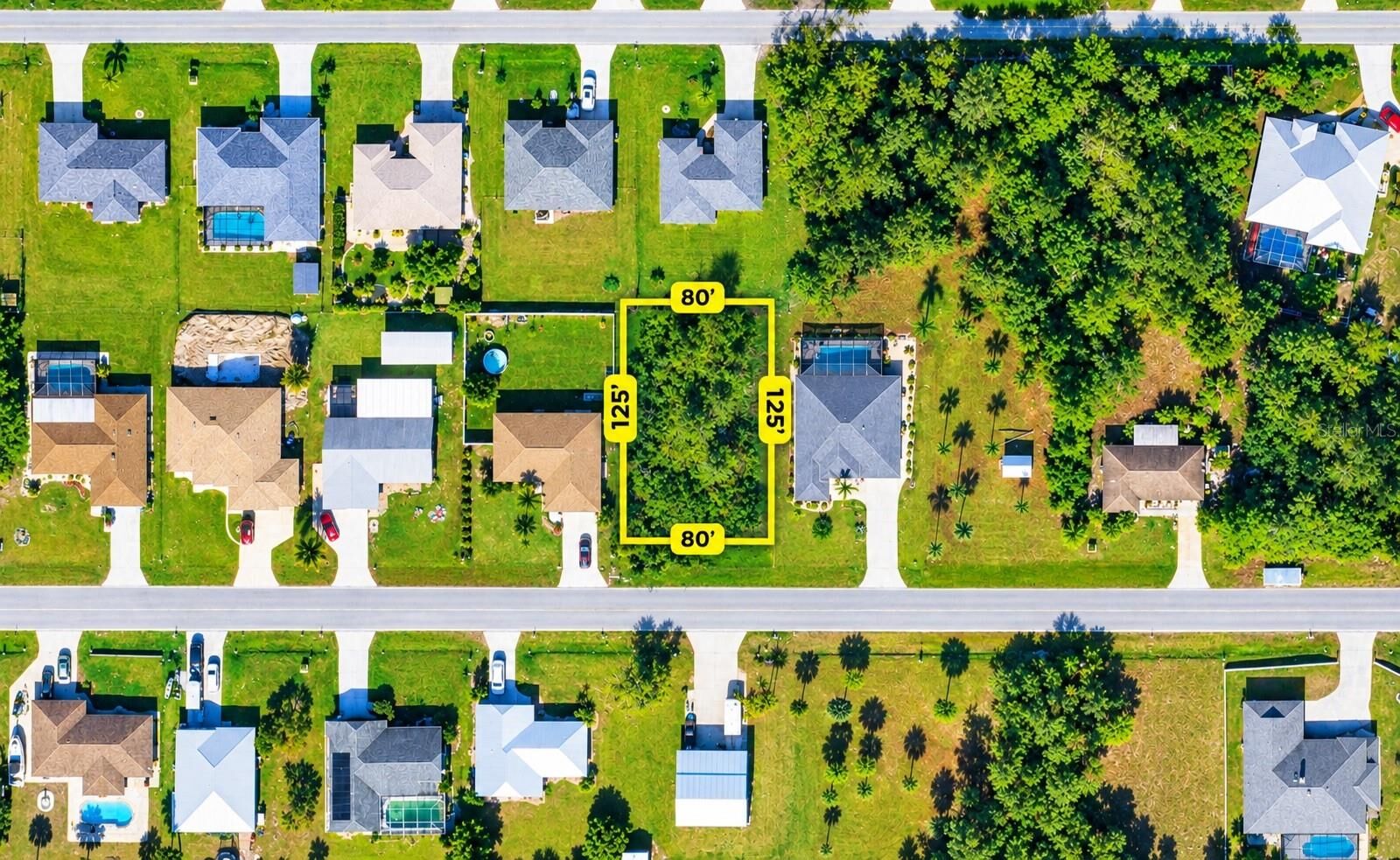 Property Photo: 23242 Fawn Avenue FL 33980