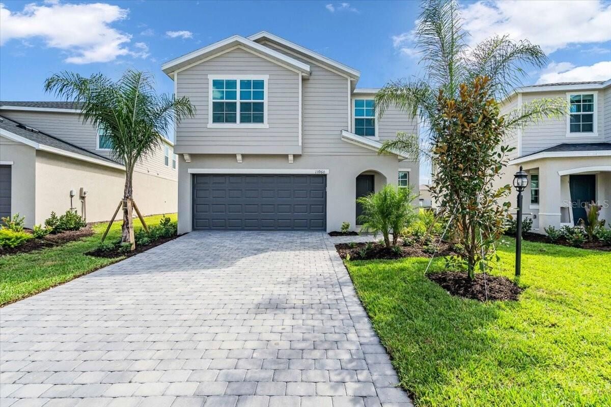 Property Photo: 13960 Lilac Sky Terrace FL 34211
