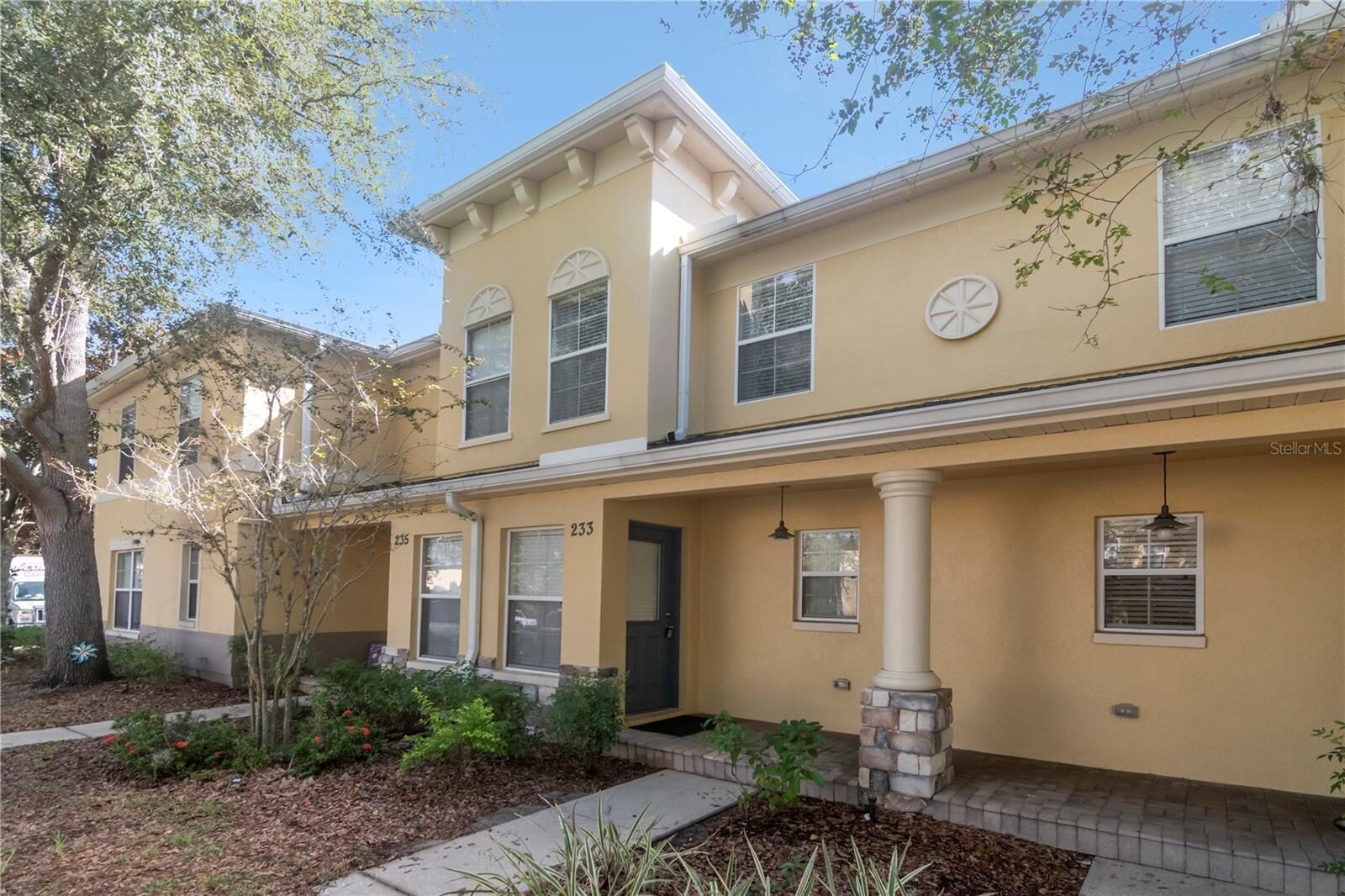 Property Photo:  233 Penmark Stone Place  FL 33594 