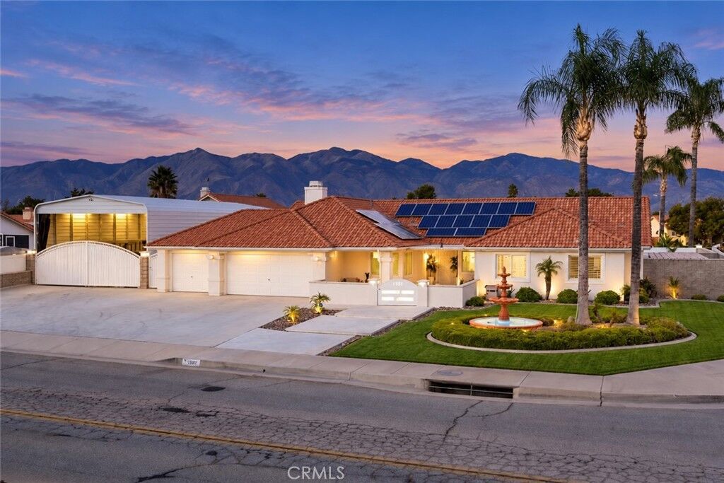 Property Photo:  1497 Park  CA 92583 