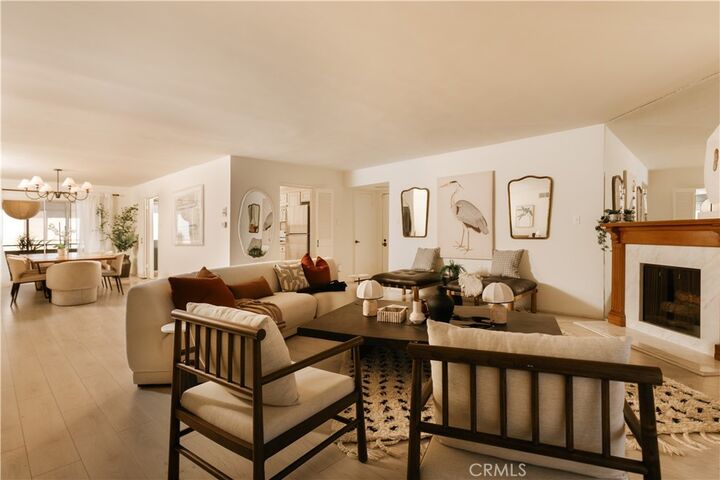Property Photo:  5315 Yarmouth Avenue 322  CA 91316 