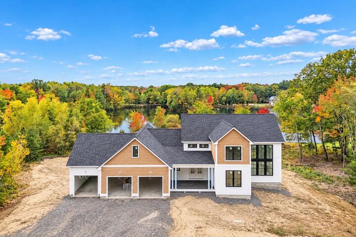 Property Photo:  87 Running Hill Road  ME 04074 