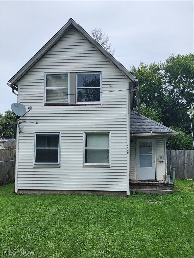 Property Photo: 3795 W 36th Street OH 44109