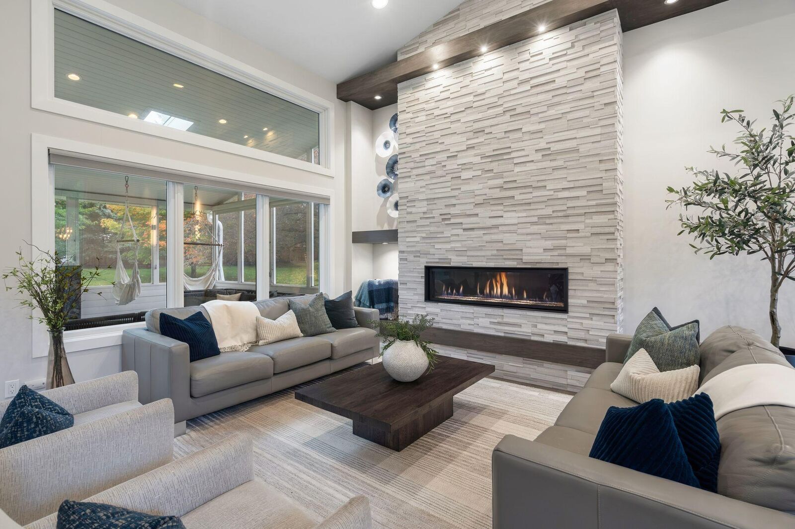 Property Photo:  16422 Millford Drive  MN 55347 