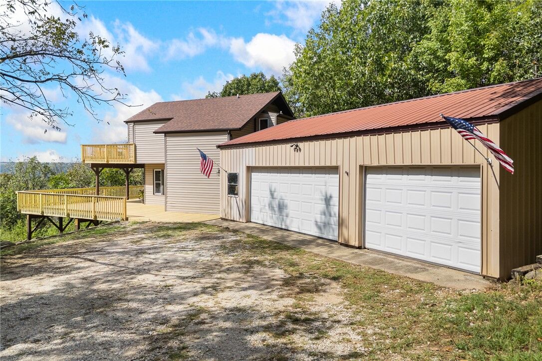 Property Photo: 4357 Cherry Tree Lane AR 72601