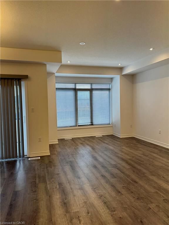 Property Photo:  61 Soho Street 125  ON L8J 0M6 