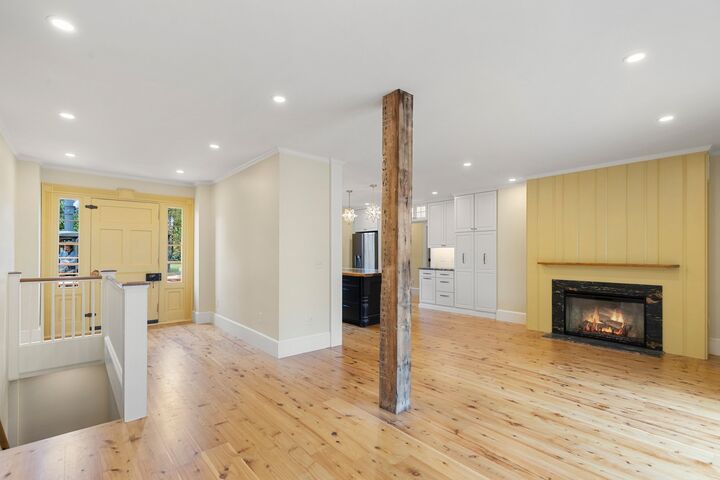Property Photo:  678 Massachusetts Ave 1  MA 02421 