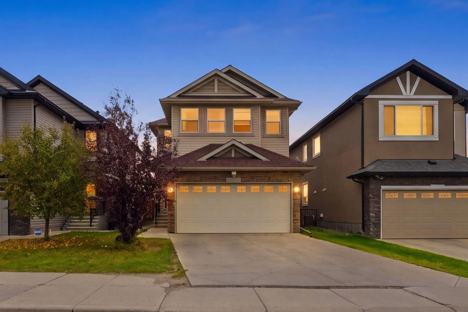 Property Photo:  358 Skyview Ranch Way NE  AB T3N 0B2 