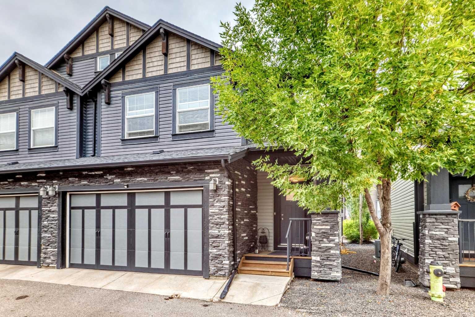 Property Photo: 110 Coopers Common SW 901 AB T4B 3Y3