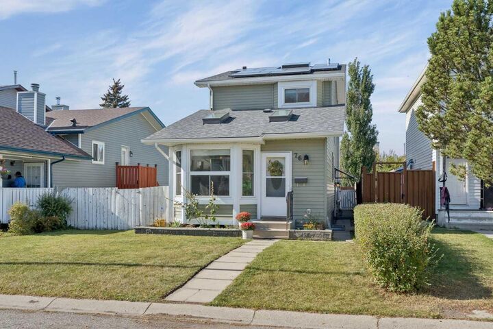 Property Photo:  76 Martindale Close NE  AB T3Z 2T9 