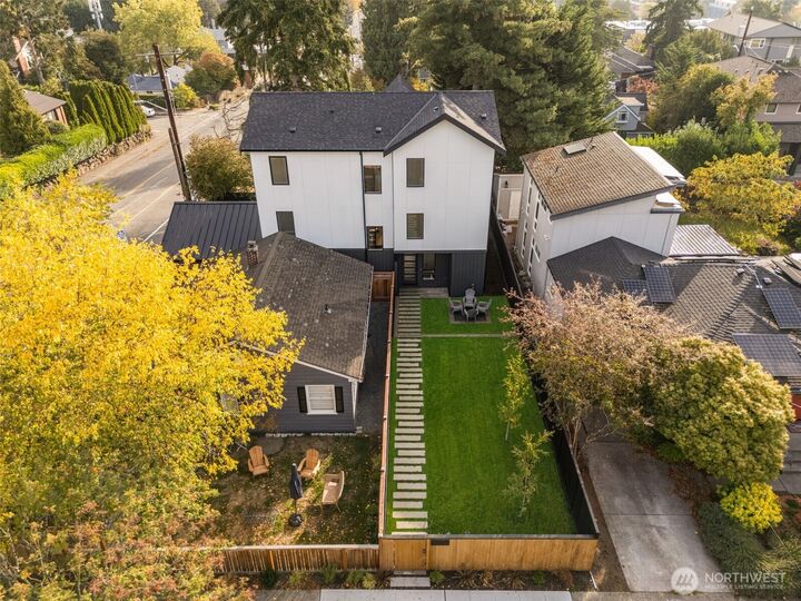 Property Photo: 7358 33rd Avenue NE WA 98115