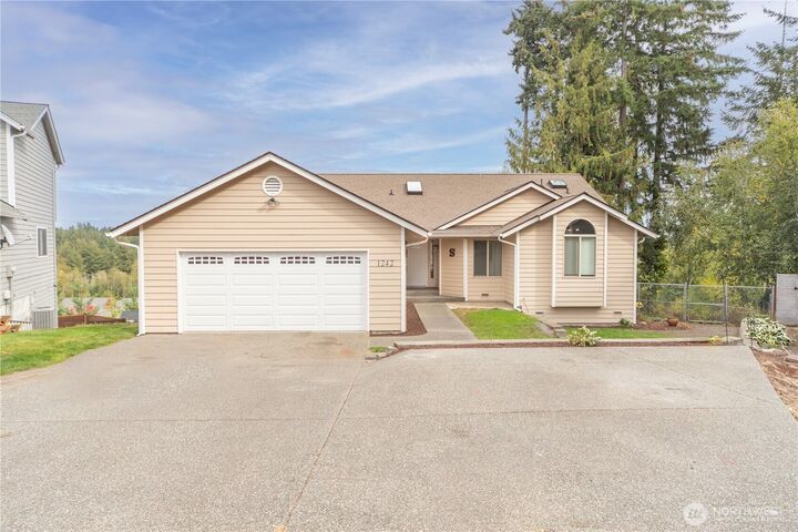 Property Photo: 1242 NW Timber Shadow Court WA 98383