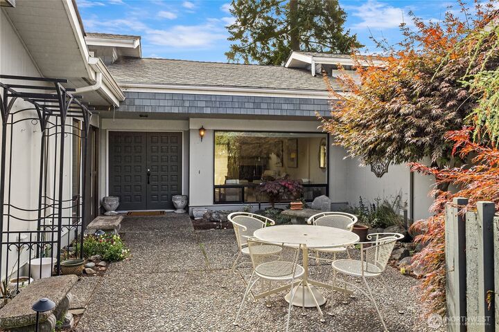 Property Photo:  1821 NW 195th Street 11  WA 98177 