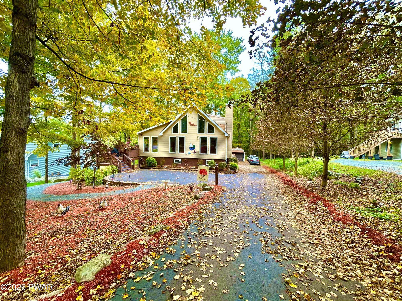 Property Photo:  1014 Beaver Lake Drive  PA 18436 