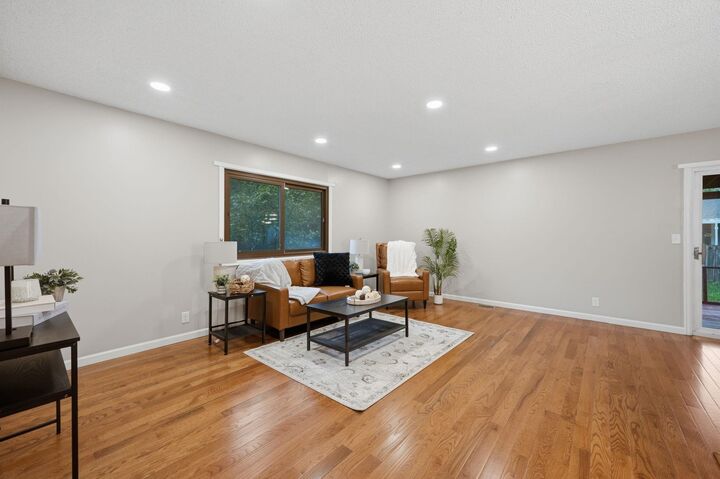 Property Photo:  1201 N Morris St  KS 67133-9331 