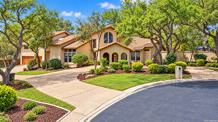Property Photo: 13137 Hunters Ledge TX 78230