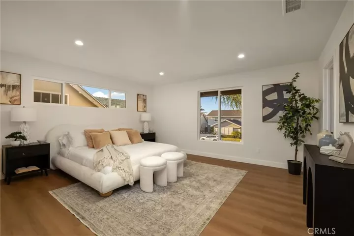 Property Photo:  5232 La Luna  CA 90623 