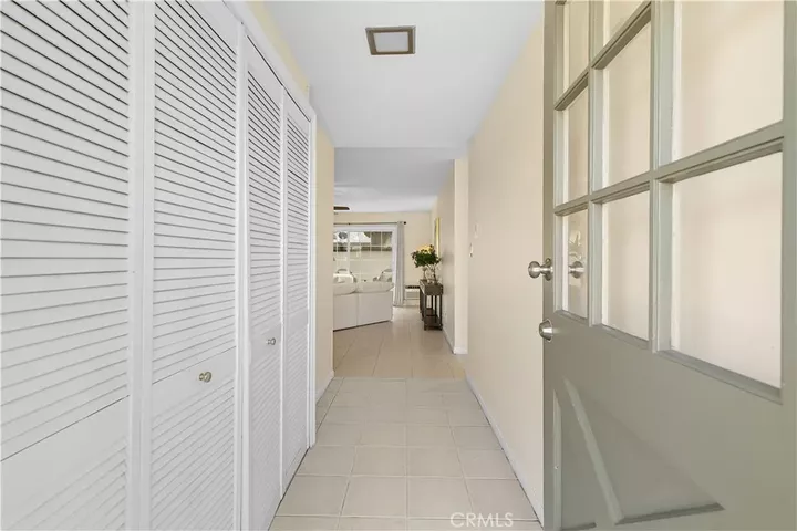 Property Photo:  134 S Magnolia 19B  CA 92804 