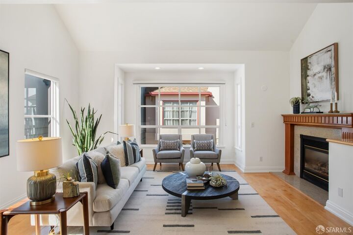 Property Photo: 35 Glen Court CA 94112