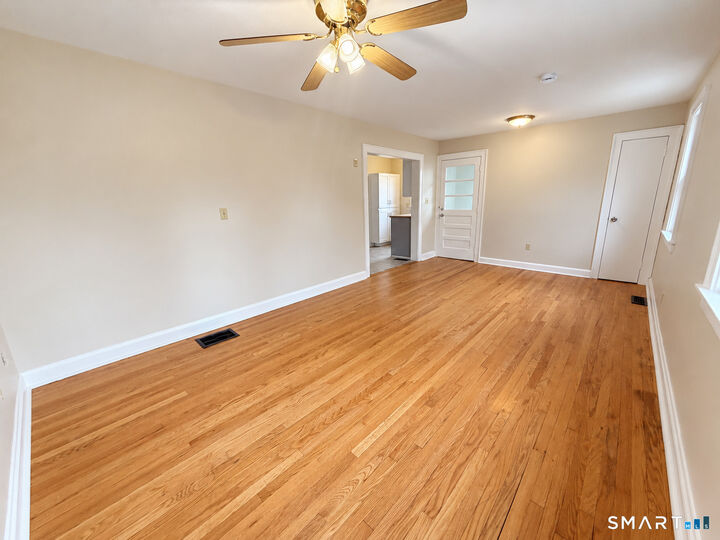 Property Photo:  345 Park Street  CT 06010 