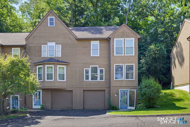 Property Photo:  399 Adams Street 6  CT 06042 