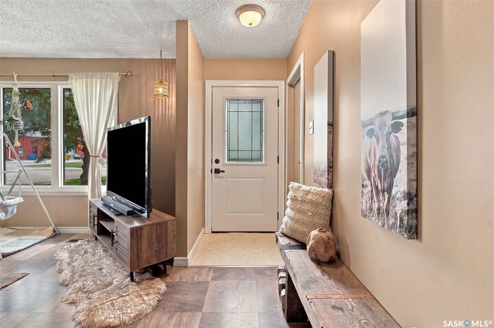Property Photo: 116 Bates Street SK S0G 1J0