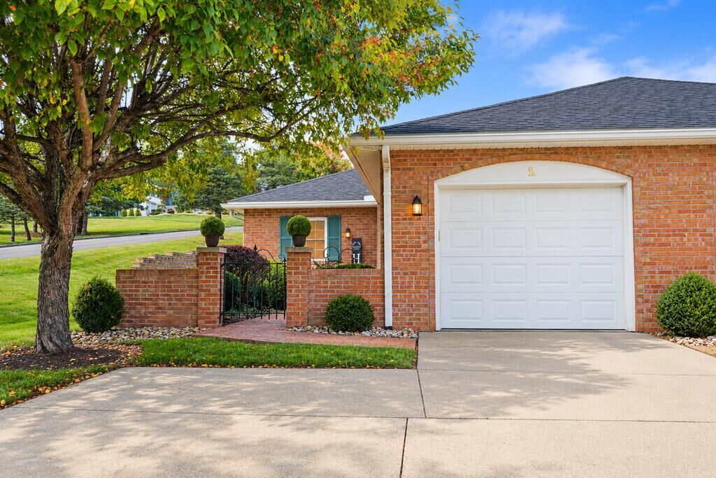 Property Photo:  2 John Street  OH 45601 