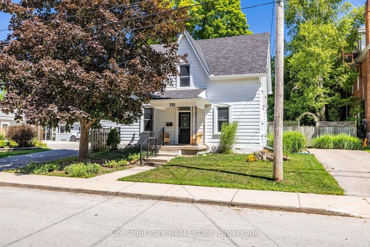 Photo de la propriété: 755 4th Avenue E ON N4K 2N5