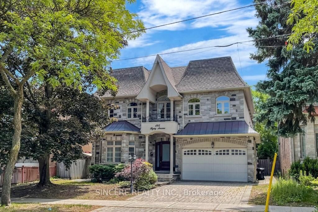 Property Photo: 195 Byng Avenue ON M2N 4K8